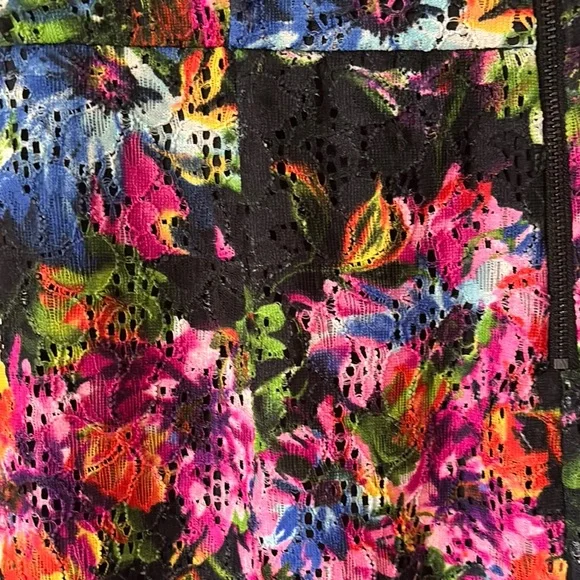 Pink and Red Flutter Sleeve Sheath Mini Dress - Picture 5 of 5